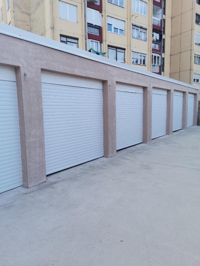 Apartman Vukota 2 피로트 외부 사진