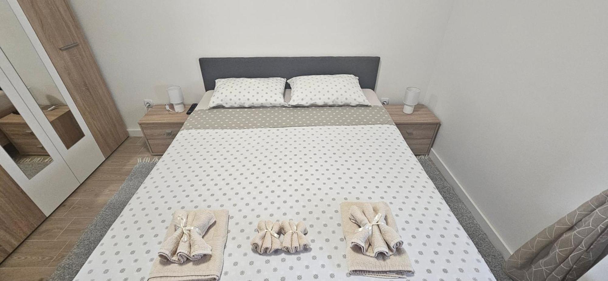 Apartman Vukota 2 피로트 외부 사진